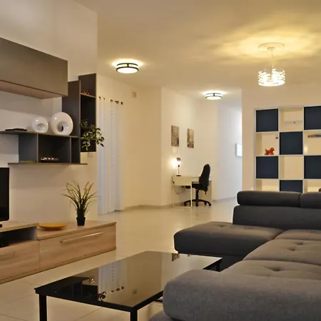 Ferienhaus Boutique Ivy Rose 2-bed Home, Heart Of *