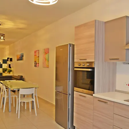 Ivy Rose House * Marsaxlokk